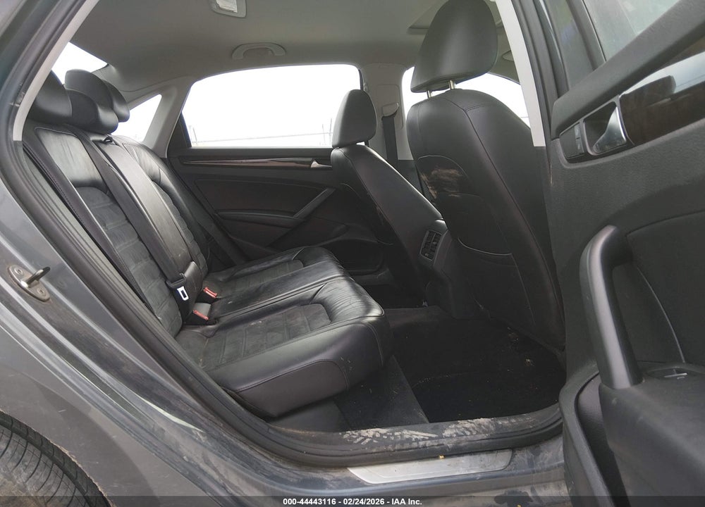 2014 VOLKSWAGEN PASSAT 2.0L TDI SEL PREMIUM VIN: 1VWCN7A36EC032731