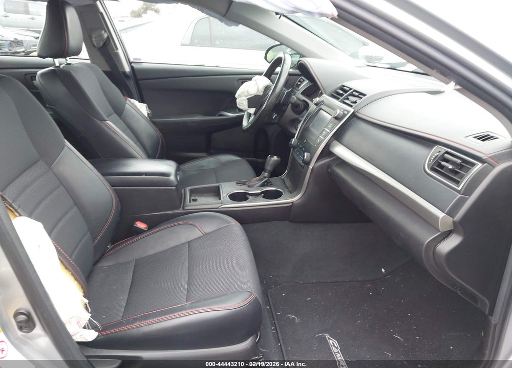 2016 TOYOTA CAMRY SE VIN: 4T1BF1FK3GU218759