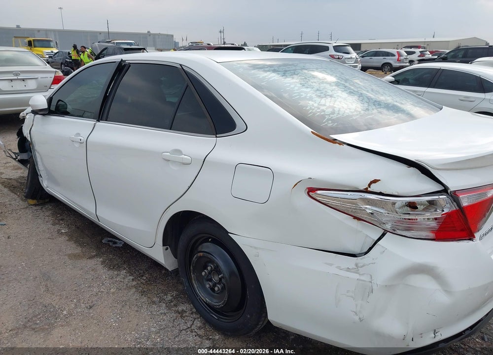 2016 TOYOTA CAMRY SE VIN: 4T1BF1FK1GU167388