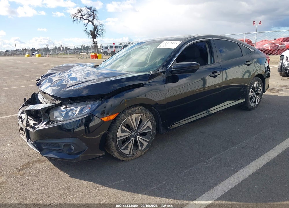 2018 HONDA CIVIC EX-T VIN: JHMFC1F35JX001242