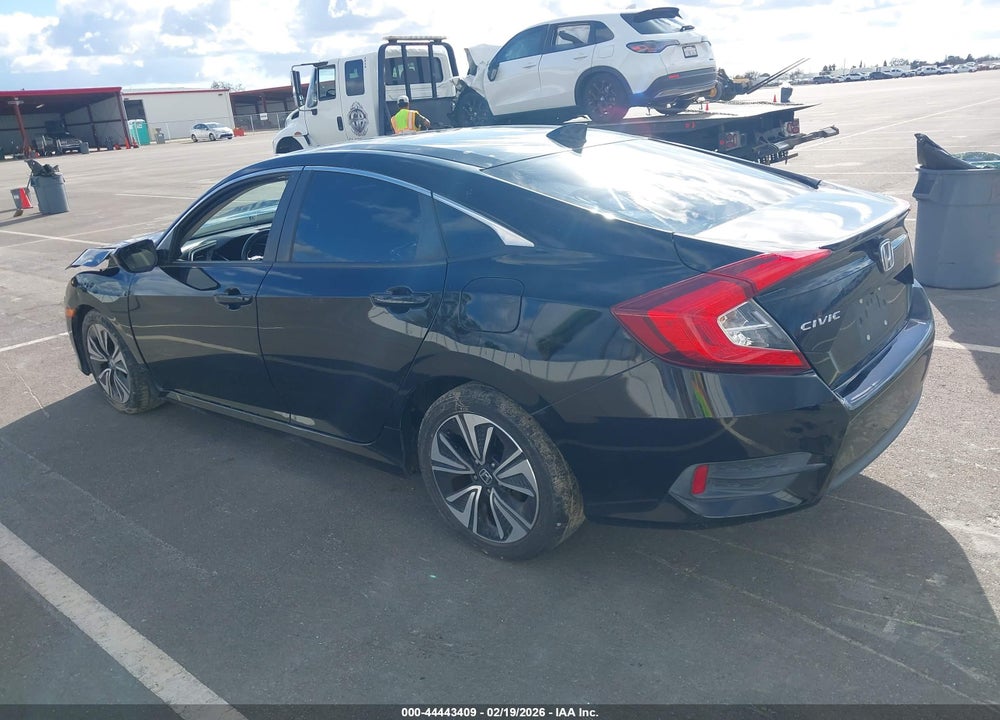 2018 HONDA CIVIC EX-T VIN: JHMFC1F35JX001242