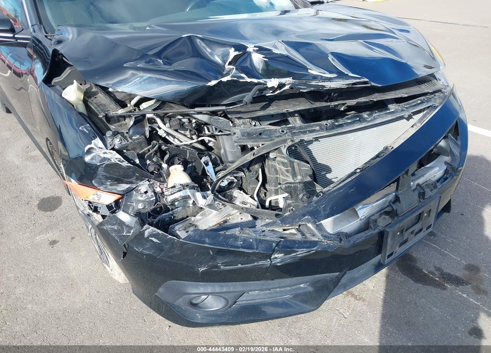 2018 HONDA CIVIC EX-T VIN: JHMFC1F35JX001242