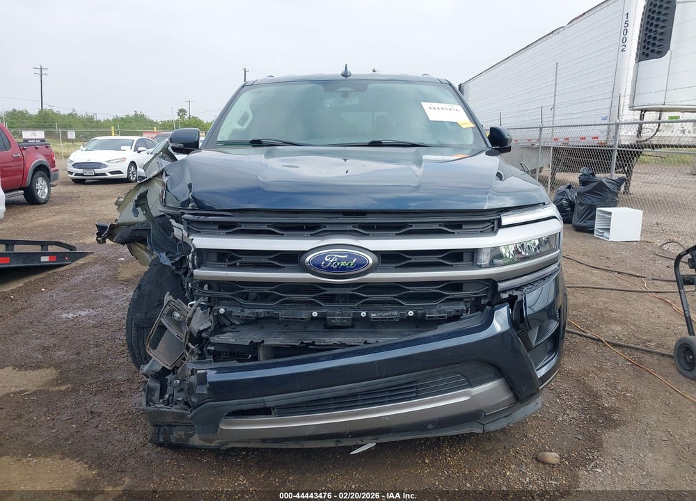 2023 FORD EXPEDITION XLT VIN: 1FMJU1H86PEA52637