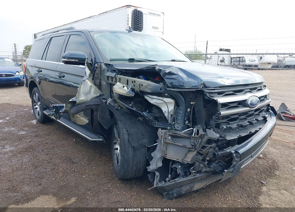 2023 FORD EXPEDITION XLT VIN: 1FMJU1H86PEA52637