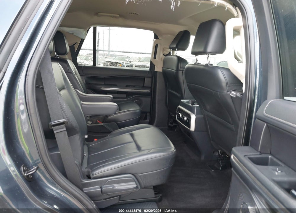 2023 FORD EXPEDITION XLT VIN: 1FMJU1H86PEA52637