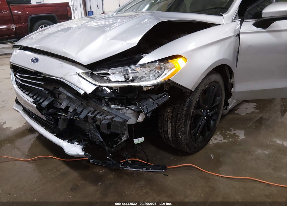 2019 FORD FUSION SE VIN: 3FA6P0HD7KR250907