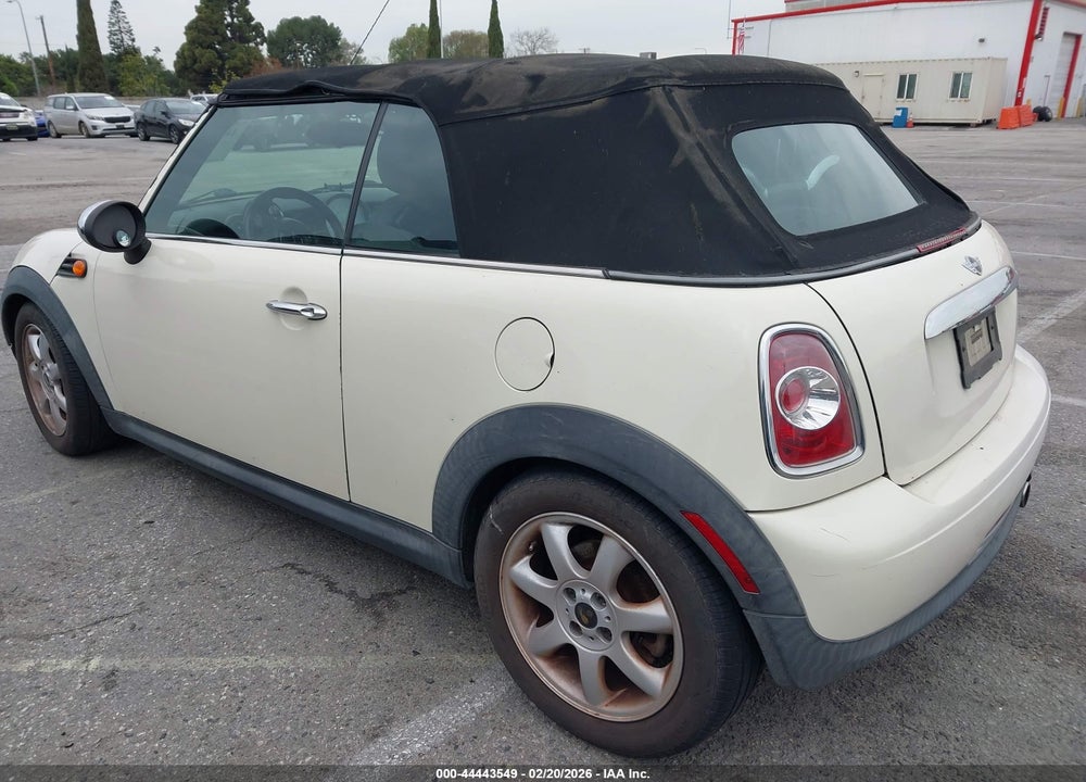 2011 MINI COOPER VIN: WMWZN3C5XBTZ89425