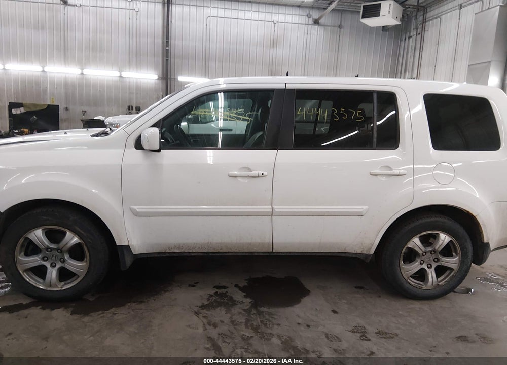 2014 HONDA PILOT EX-L VIN: 5FNYF4H58EB046452