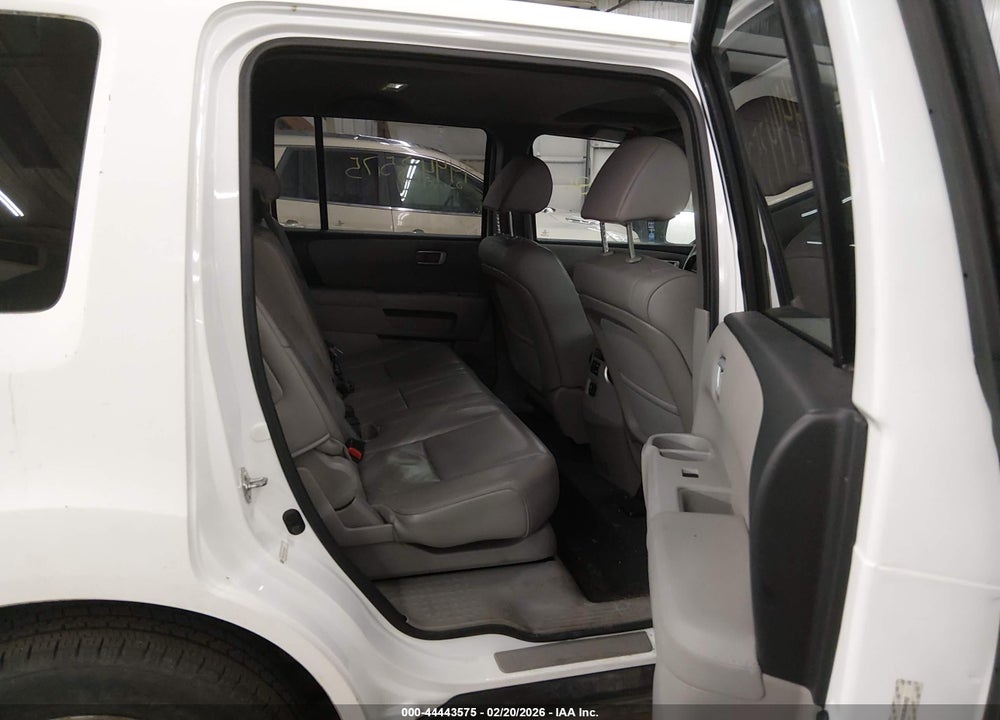 2014 HONDA PILOT EX-L VIN: 5FNYF4H58EB046452