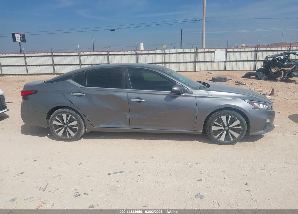 2021 NISSAN ALTIMA SV FWD VIN: 1N4BL4DV0MN388181