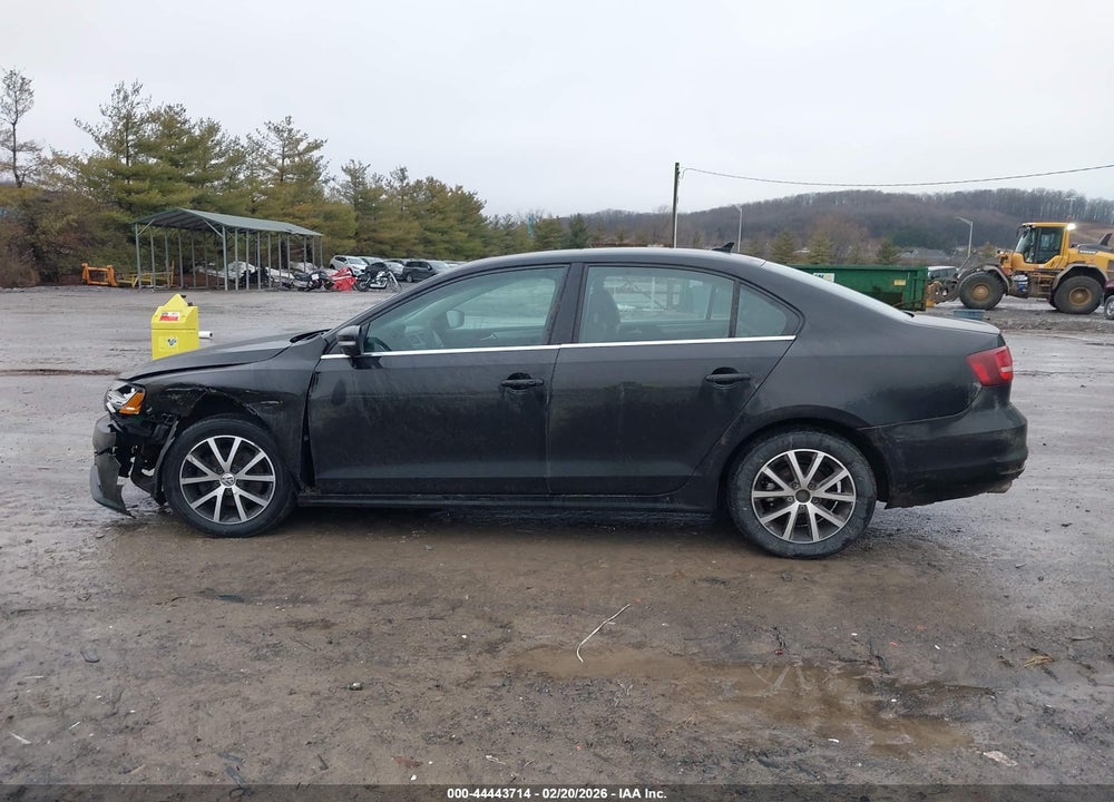 2017 VOLKSWAGEN JETTA 1.4T SE VIN: 3VWDB7AJXHM235488