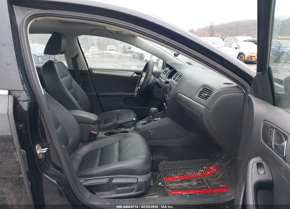 2017 VOLKSWAGEN JETTA 1.4T SE VIN: 3VWDB7AJXHM235488
