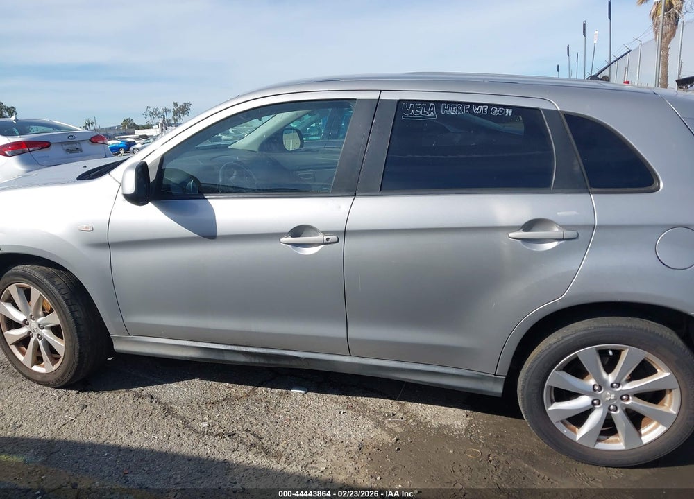 2013 MITSUBISHI OUTLANDER SPORT ES VIN: 4A4AR3AU8DE001024