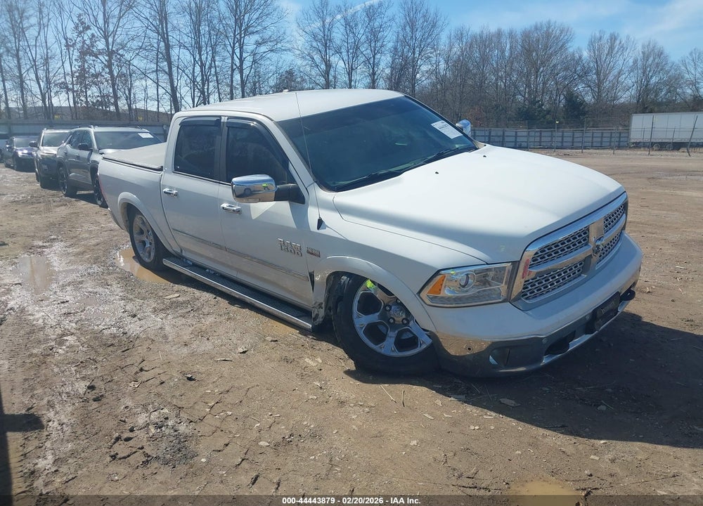 2017 RAM 1500 LAIE  4X4 5'7 BOX VIN: 1C6RR7NT5HS660003