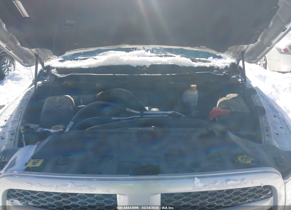2014 RAM 1500 EXPRESS VIN: 3C6JR7AT4EG281077