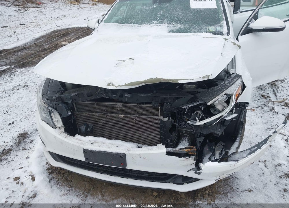 2019 KIA OPTIMA LX VIN: 5XXGT4L36KG348082