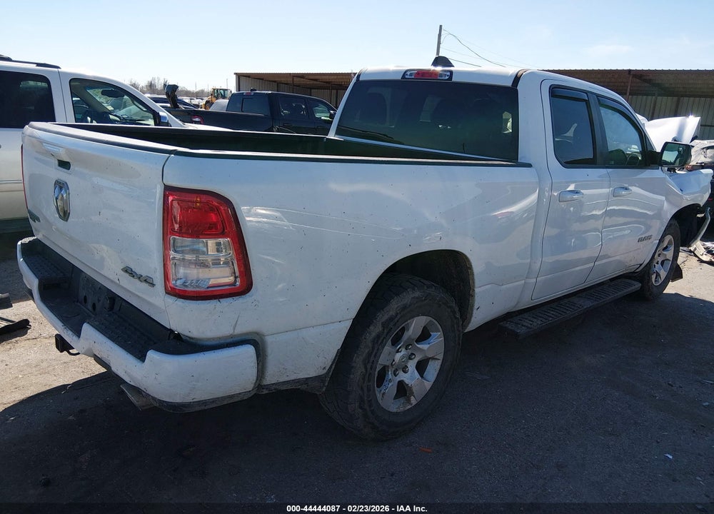 2021 RAM 1500 BIG HORN  4X4 6'4 BOX VIN: 1C6SRFBT5MN602997