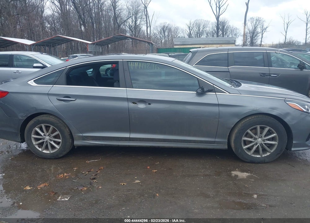 2019 HYUNDAI SONATA SE VIN: 5NPE24AF1KH813976