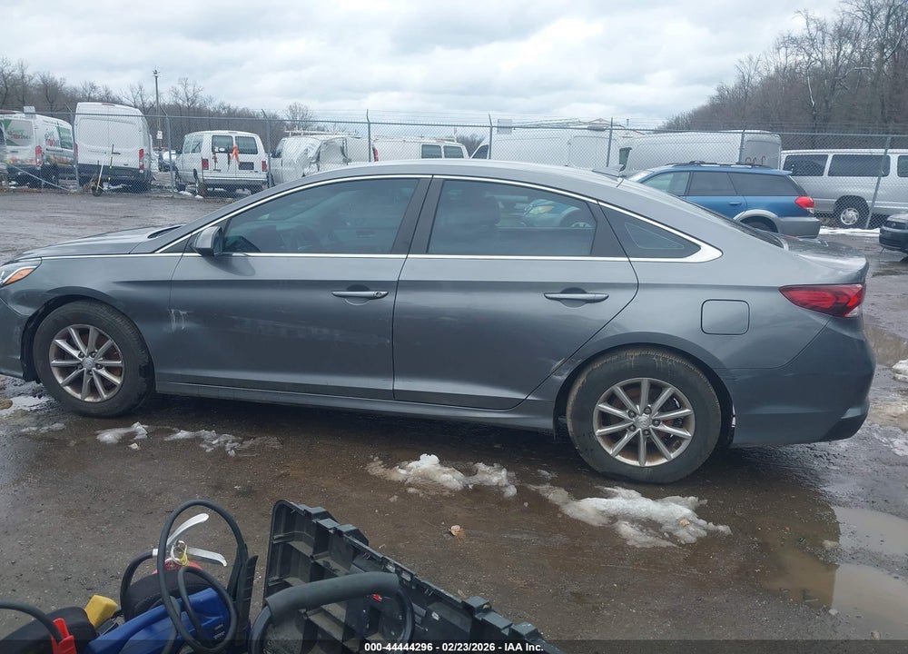 2019 HYUNDAI SONATA SE VIN: 5NPE24AF1KH813976