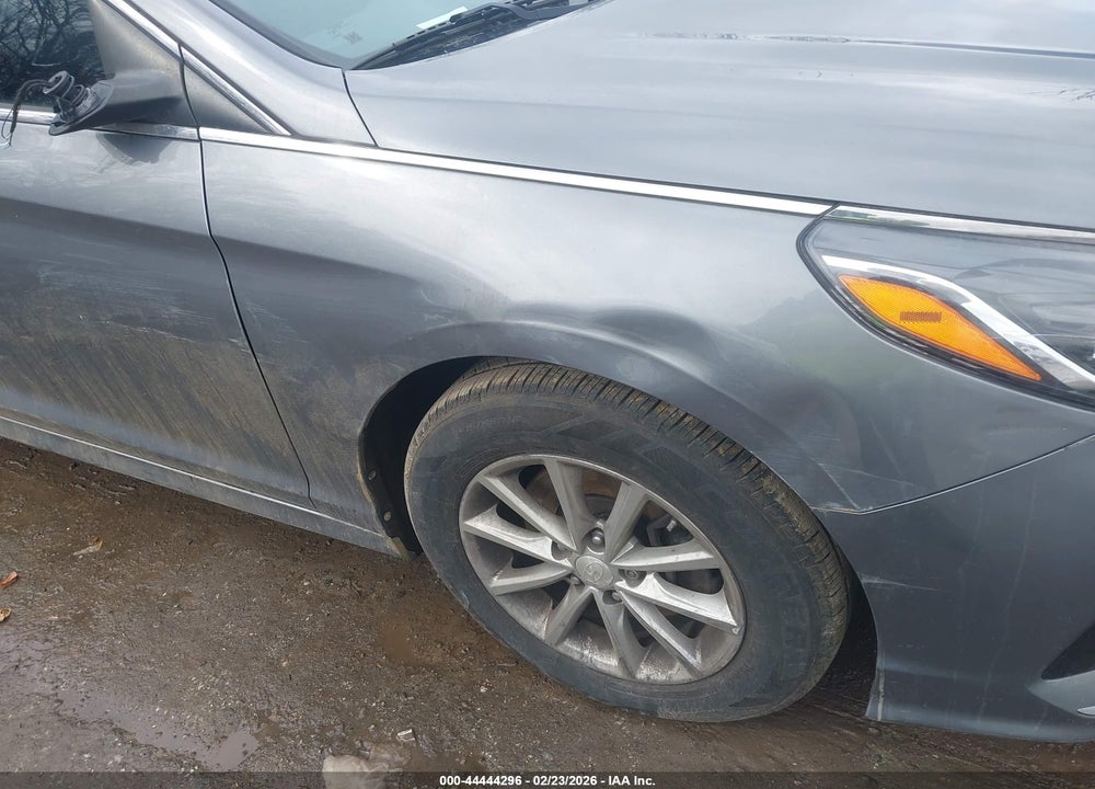 2019 HYUNDAI SONATA SE VIN: 5NPE24AF1KH813976