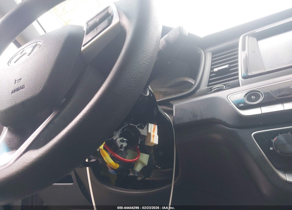 2019 HYUNDAI SONATA SE VIN: 5NPE24AF1KH813976