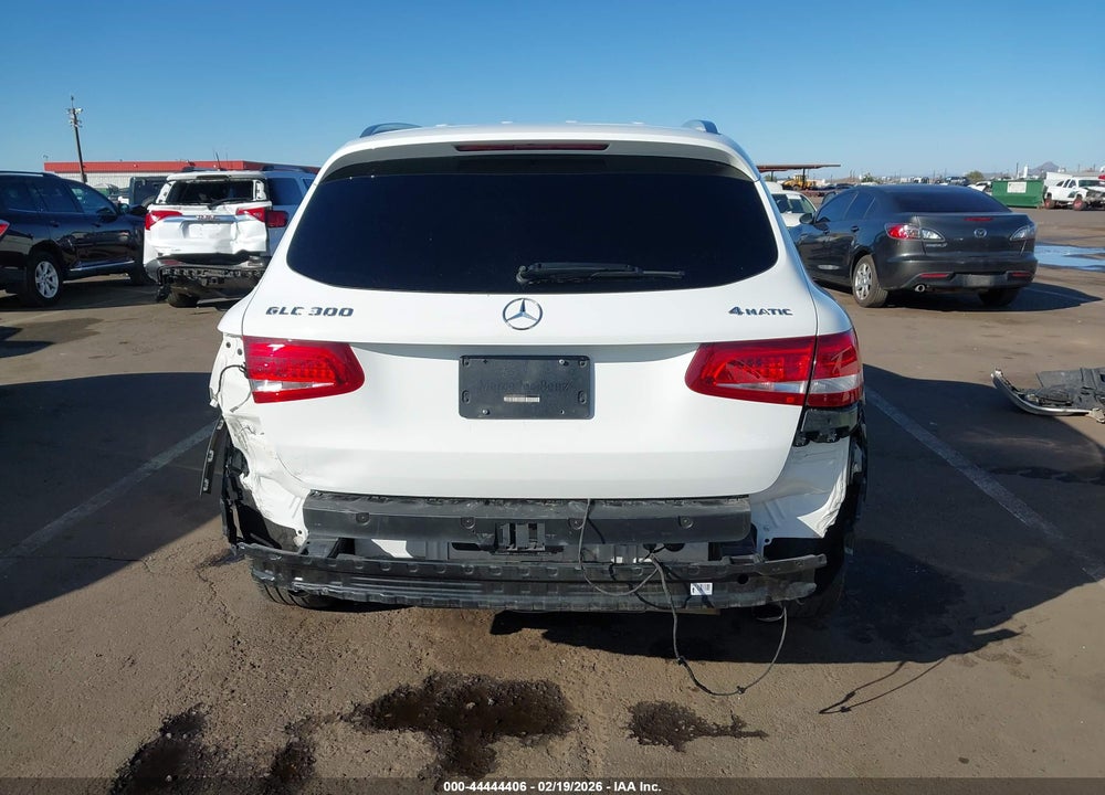 2016 MERCEDES-BENZ GLC 300 4MATIC VIN: WDC0G4KB4GF088411