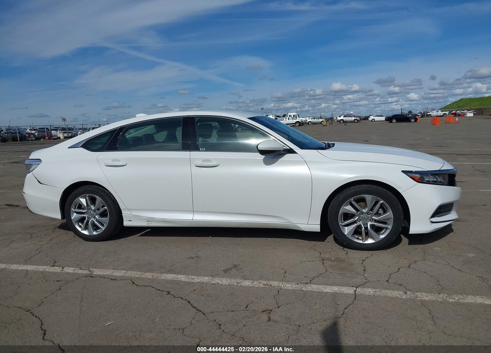 2018 HONDA ACCORD LX VIN: 1HGCV1F1XJA233403
