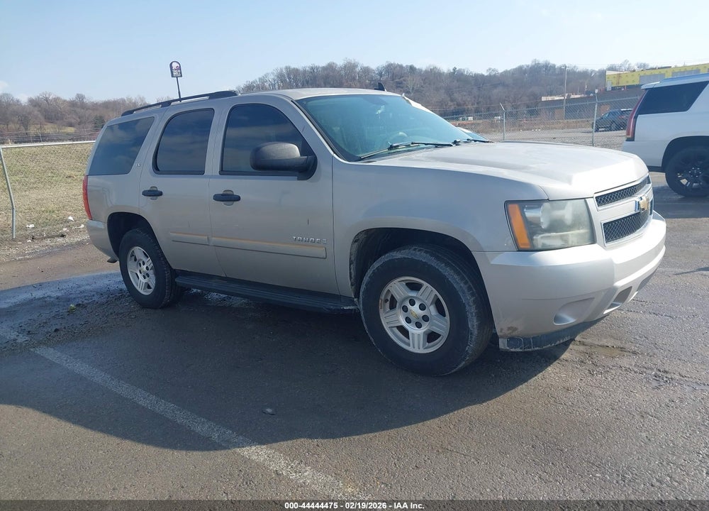 2008 CHEVROLET TAHOE LS VIN: 1GNFC13C68J137776