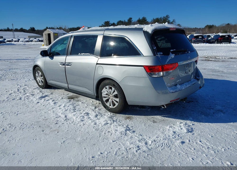 2016 HONDA ODYSSEY SE VIN: 5FNRL5H36GB112808