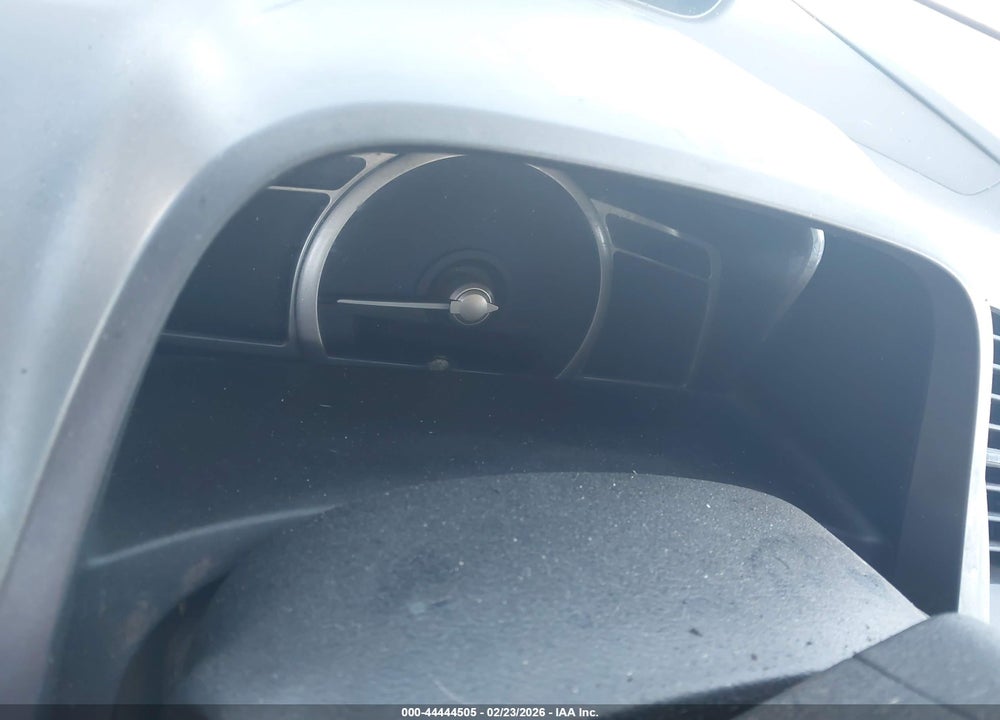 2010 HONDA CIVIC LX VIN: 19XFA1F54AE018607
