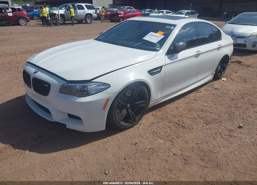 2016 BMW M5 VIN: WBSFV9C50GD595631