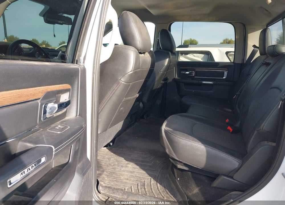 2015 RAM 2500 LAIE VIN: 3C6UR5FL5FG691897