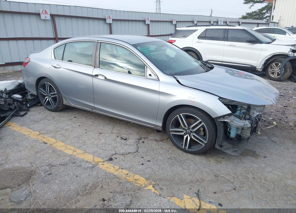 2017 HONDA ACCORD SPORT VIN: 1HGCR2F50HA060417