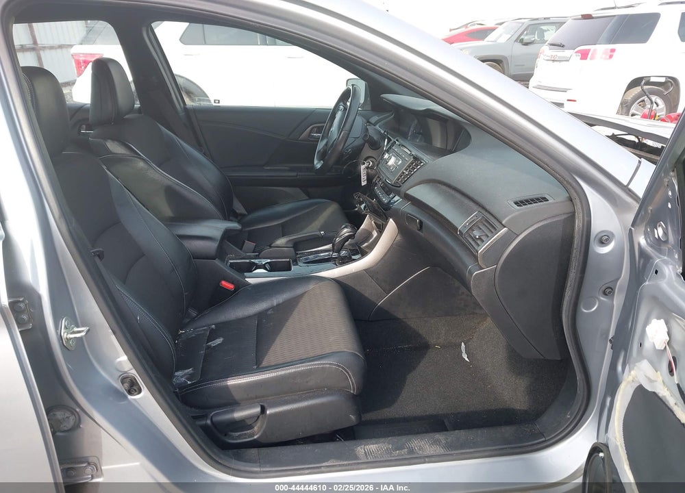 2017 HONDA ACCORD SPORT VIN: 1HGCR2F50HA060417
