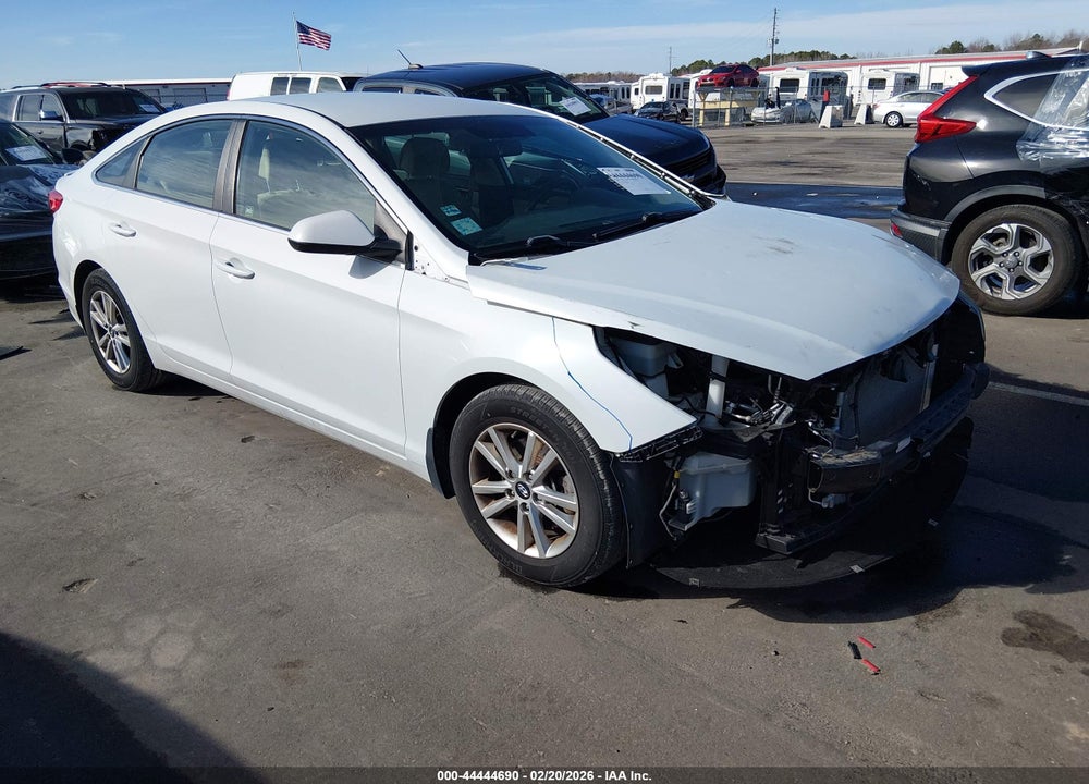 2017 HYUNDAI SONATA VIN: 5NPE24AF4HH582712