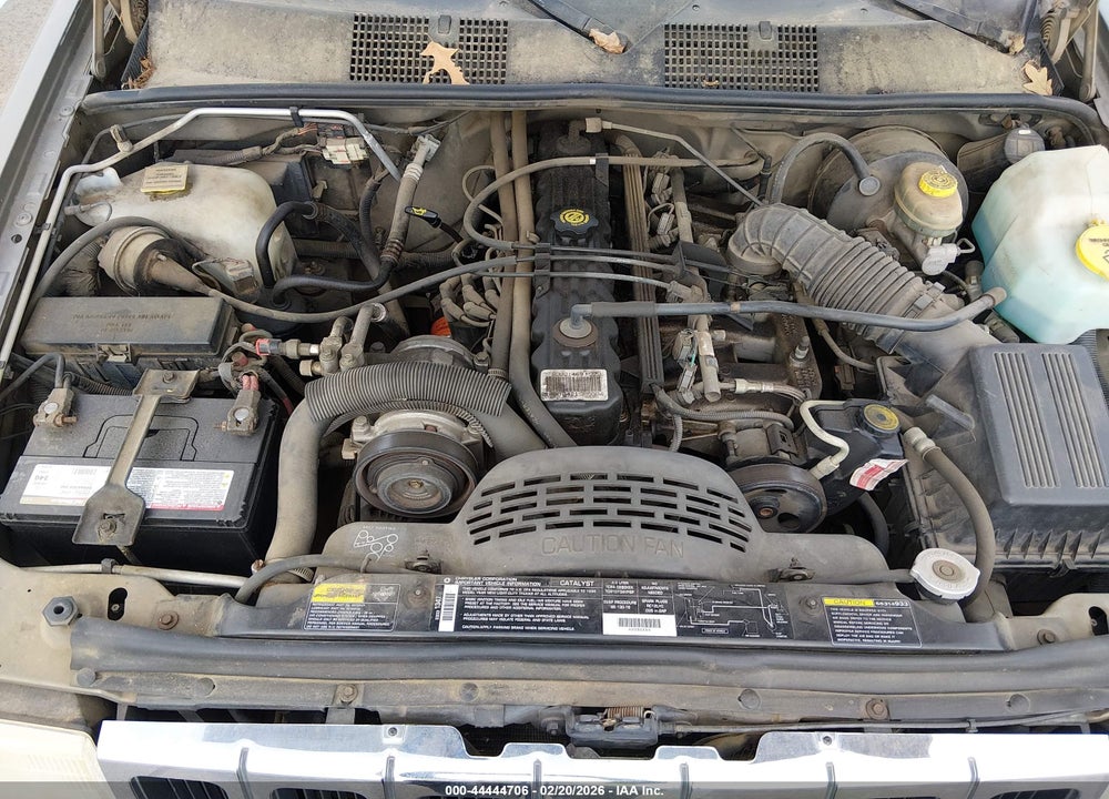 1996 JEEP GRAND CHEROKEE LAREDO VIN: 1J4EX58S7TC128236