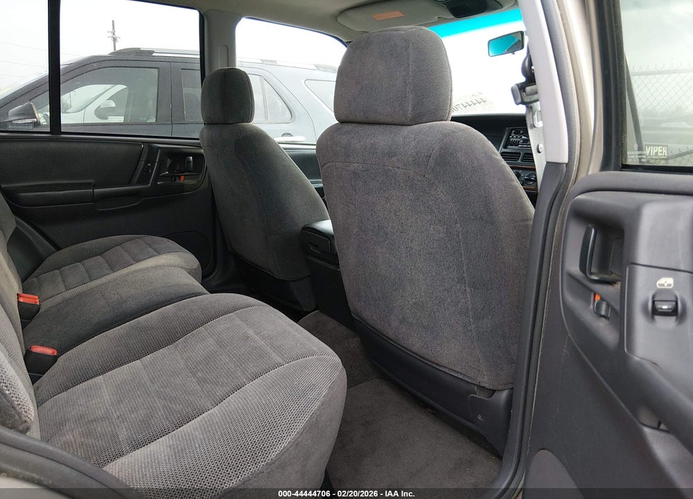 1996 JEEP GRAND CHEROKEE LAREDO VIN: 1J4EX58S7TC128236