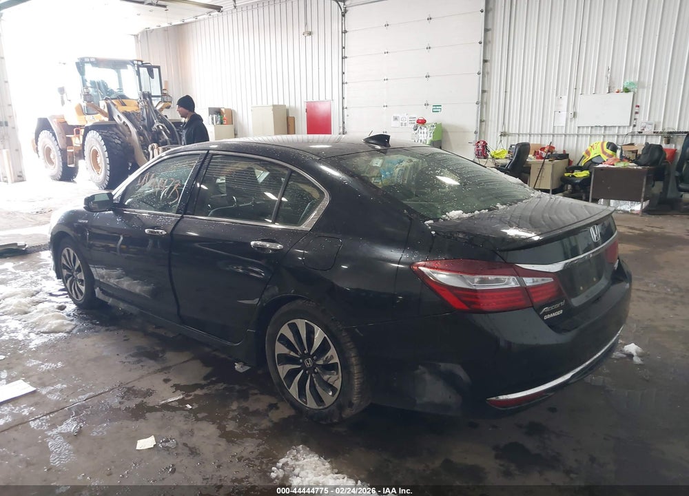 2017 HONDA ACCORD HYBRID TOURING VIN: JHMCR6F72HC030779