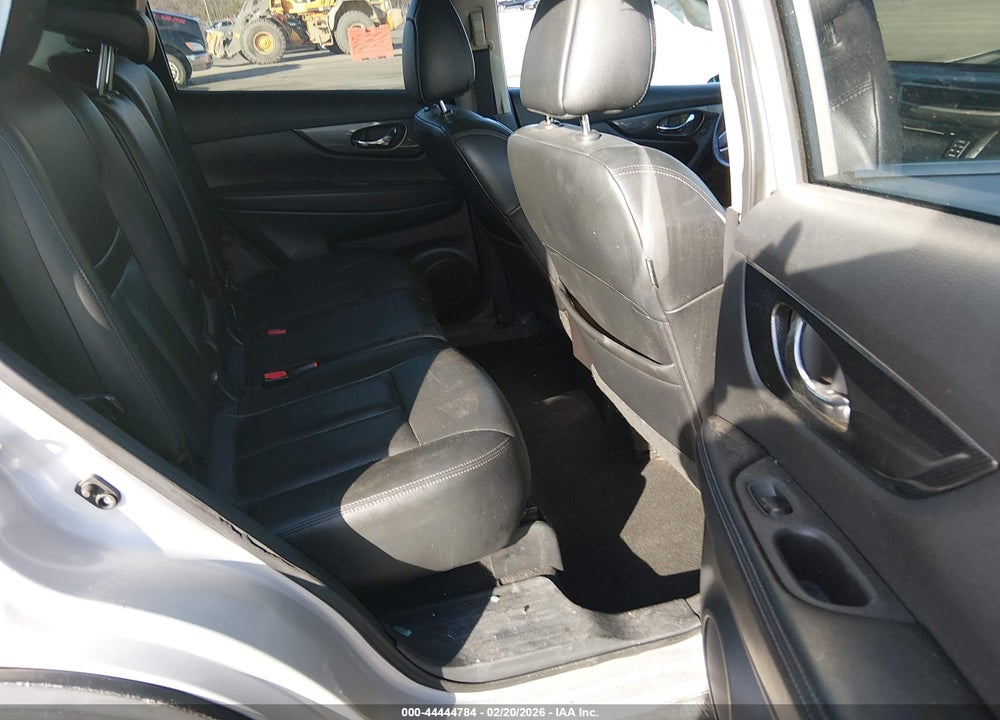 2016 NISSAN ROGUE SL VIN: 5N1AT2MV4GC742242