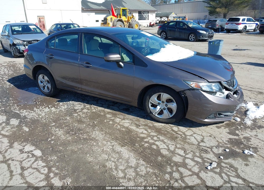 2015 HONDA CIVIC LX VIN: 19XFB2F5XFE250090