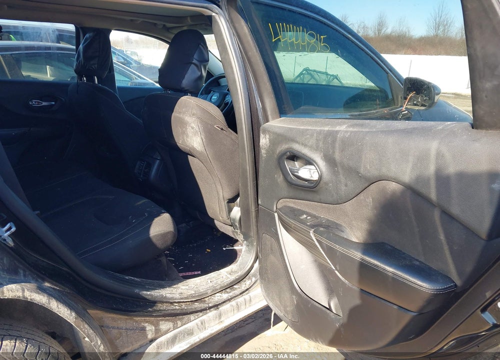 2016 JEEP CHEROKEE LATITUDE VIN: 1C4PJMCBXGW286592