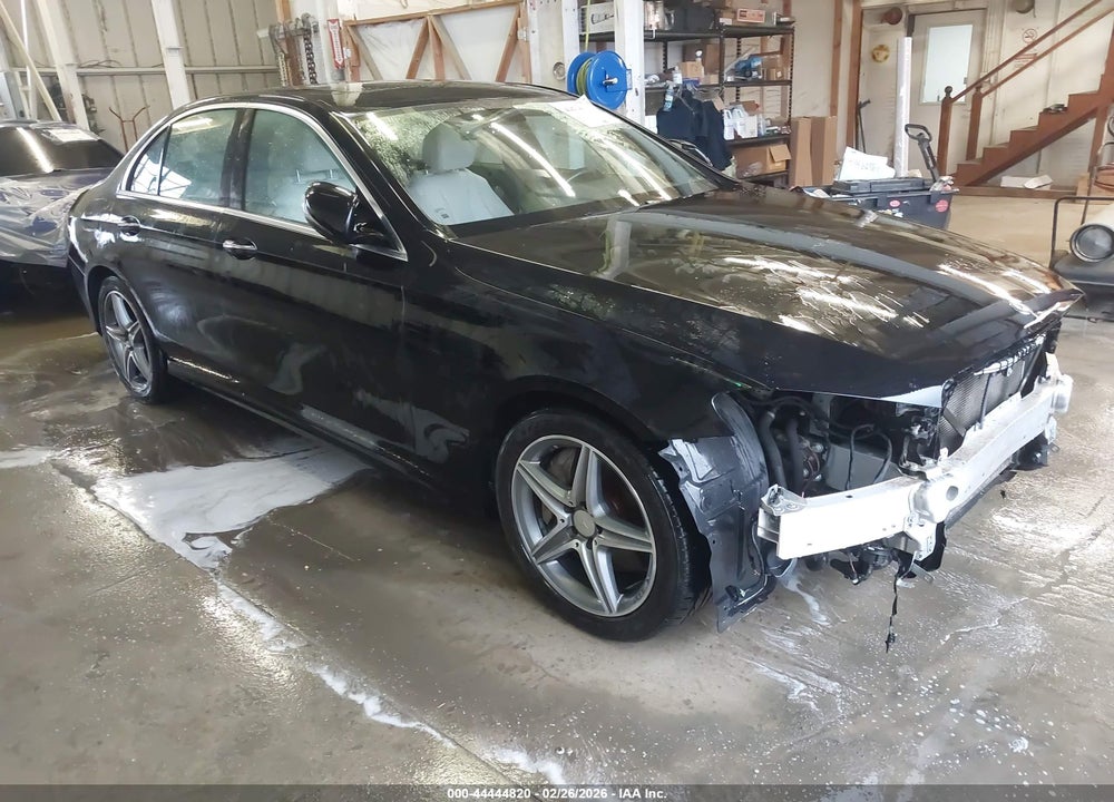 2017 MERCEDES-BENZ E 300 VIN: WDDZF4JB8HA179090