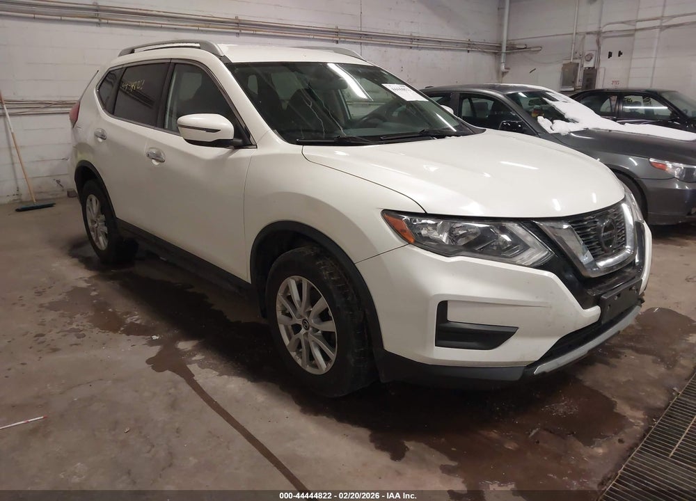 2018 NISSAN ROGUE SV VIN: 5N1AT2MV1JC814926