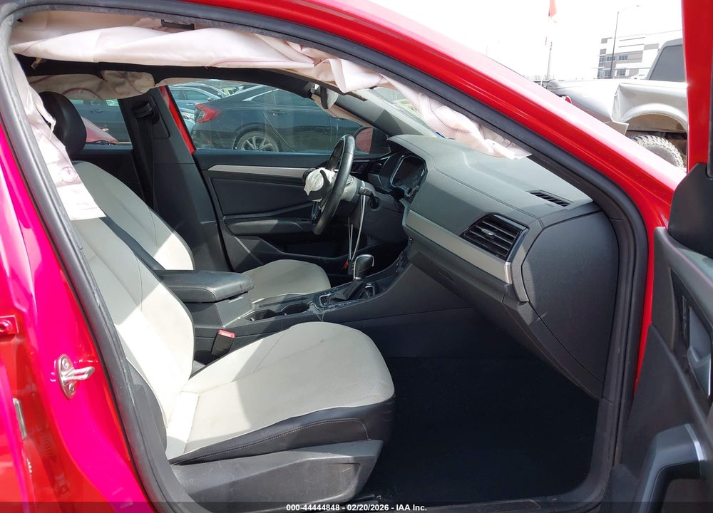 2019 VOLKSWAGEN JETTA 1.4T R-LINE/1.4T S/1.4T SE VIN: 3VWCB7BU9KM142277