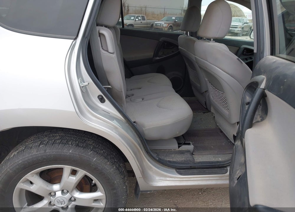2011 TOYOTA RAV4 VIN: 2T3BF4DV9BW151910