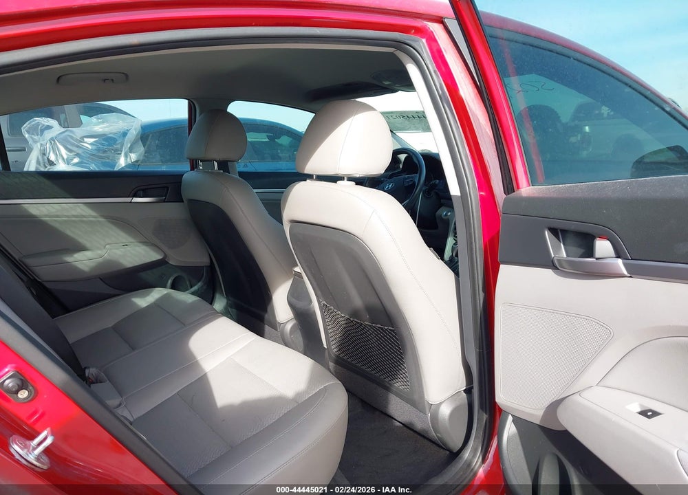 2019 HYUNDAI ELANTRA LIMITED VIN: KMHD84LF3KU754650