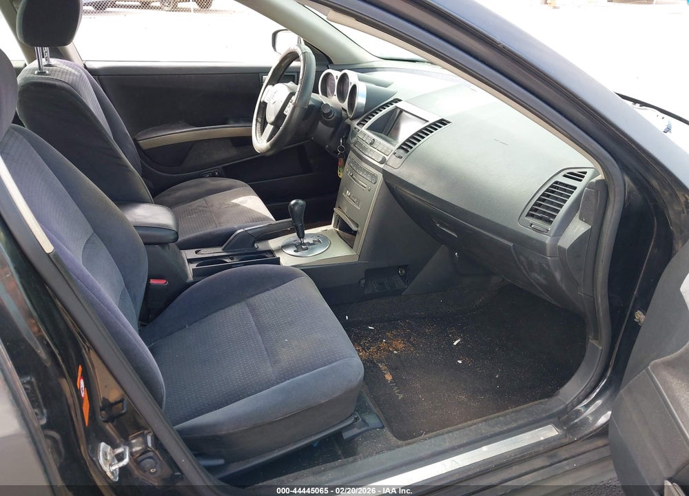 2004 NISSAN MAXIMA 3.5 SE VIN: 1N4BA41E34C901722
