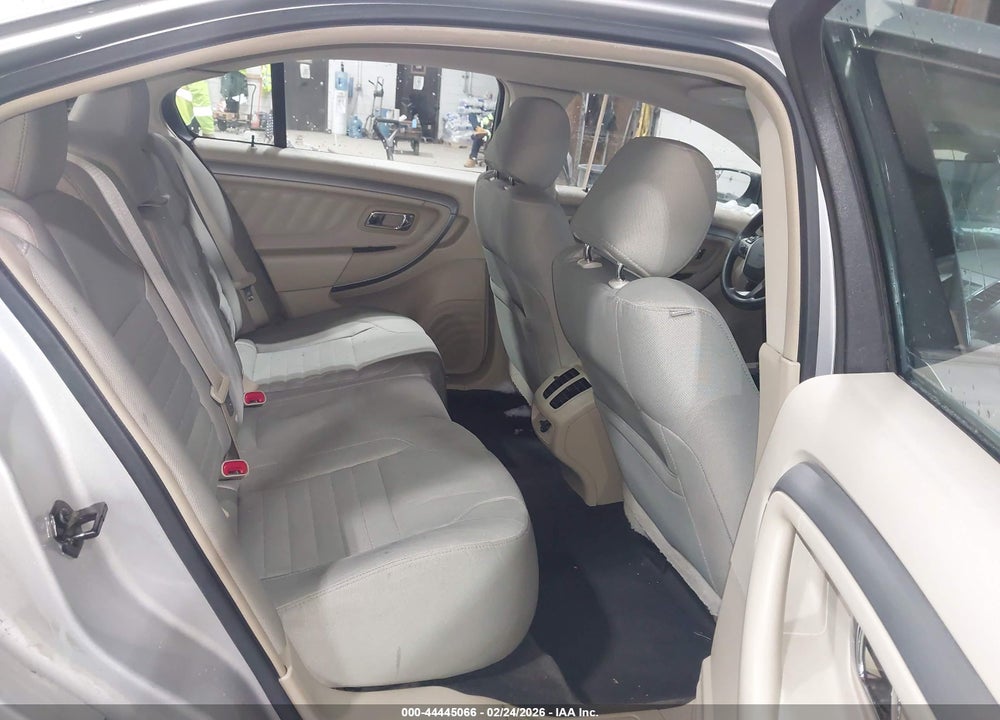 2015 FORD TAURUS SE VIN: 1FAHP2D88FG161986