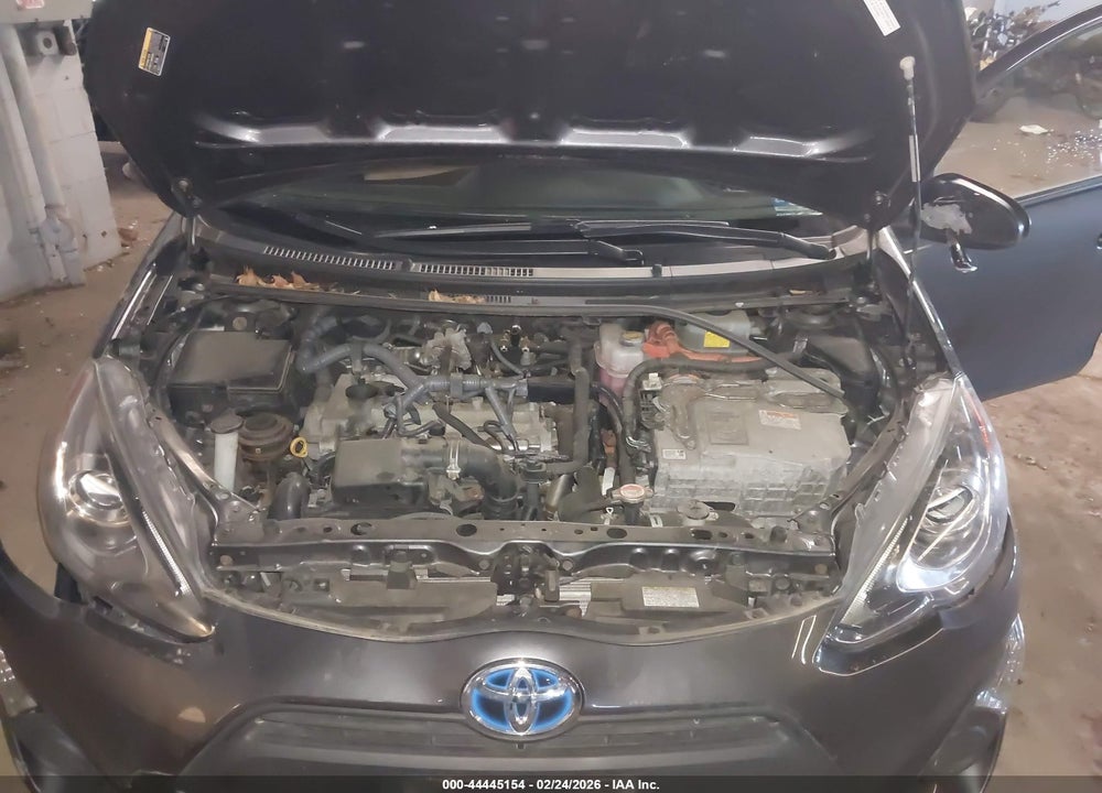 2015 TOYOTA PRIUS C ONE VIN: JTDKDTB32F1109326
