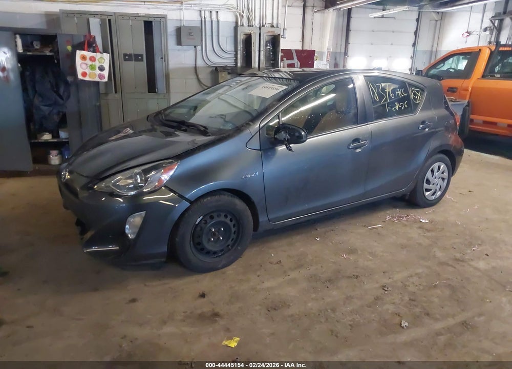 2015 TOYOTA PRIUS C ONE VIN: JTDKDTB32F1109326